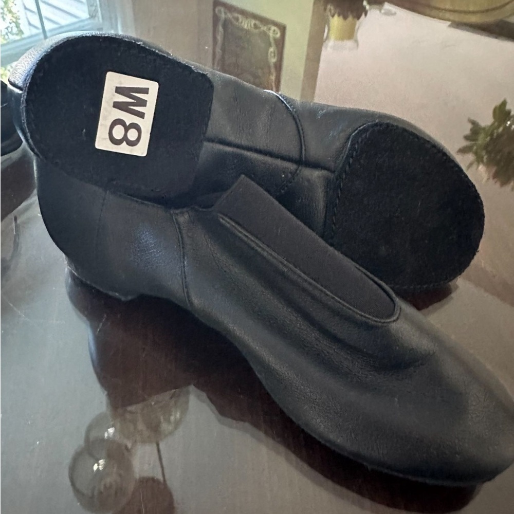 Theatricals Dance jazz shoes - NEW Size 8 Black Women's Shoes
